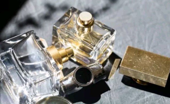 Продажи парфюмерии в 2022 году в России выросли почти на 30% благодаря продукции из Франции